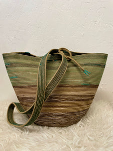 Aequor Foraging Basket